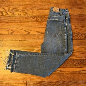 Abercrombie Ankle Straight Ultra High Rise Jeans